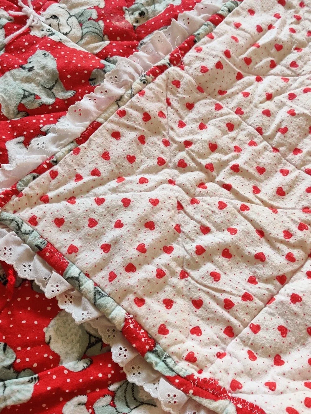 Vintage Handmade Red Polar Bear Baby Blanket Red Quilt Christmas Holiday Lace